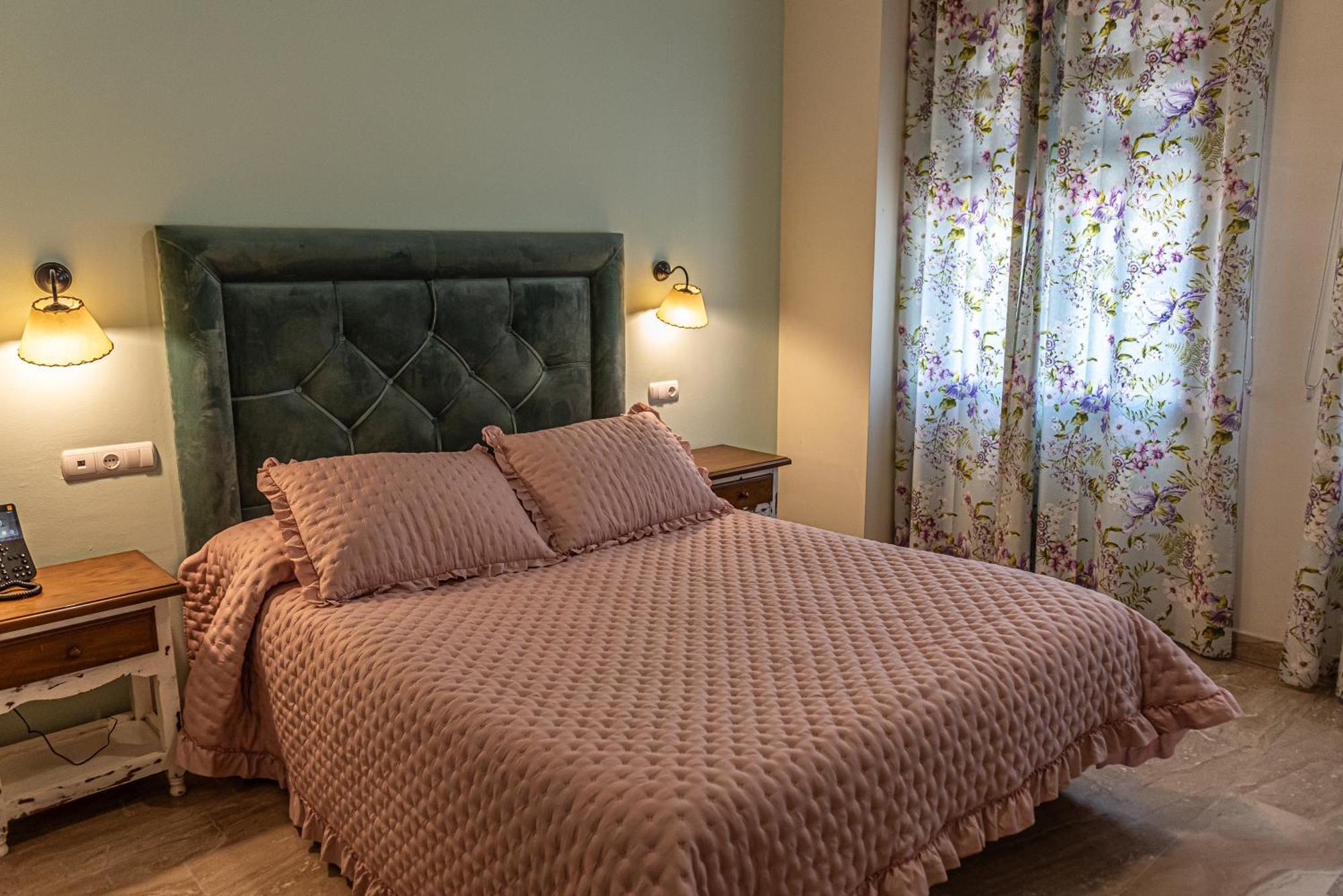 Hotel Las Rosas Priego de Córdoba Eksteriør bilde